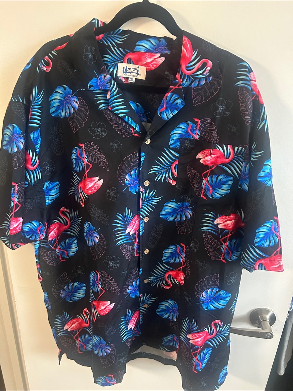 Black Tropical Flamingo Print Button Down - size XXL